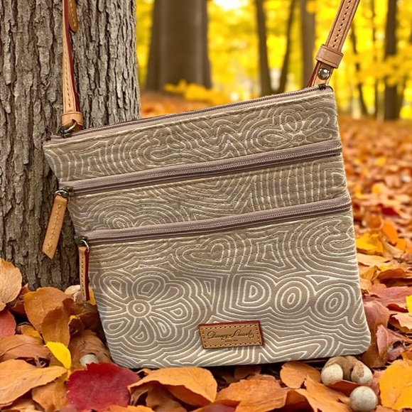 Dooney & Bourke North South Graffiti Logo Beige & White Triple Compartment Bag - Picture 2 of 15